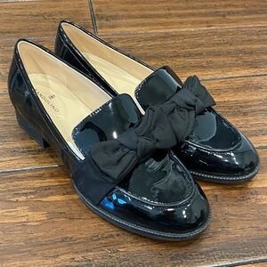 Bandolino Black Loafer